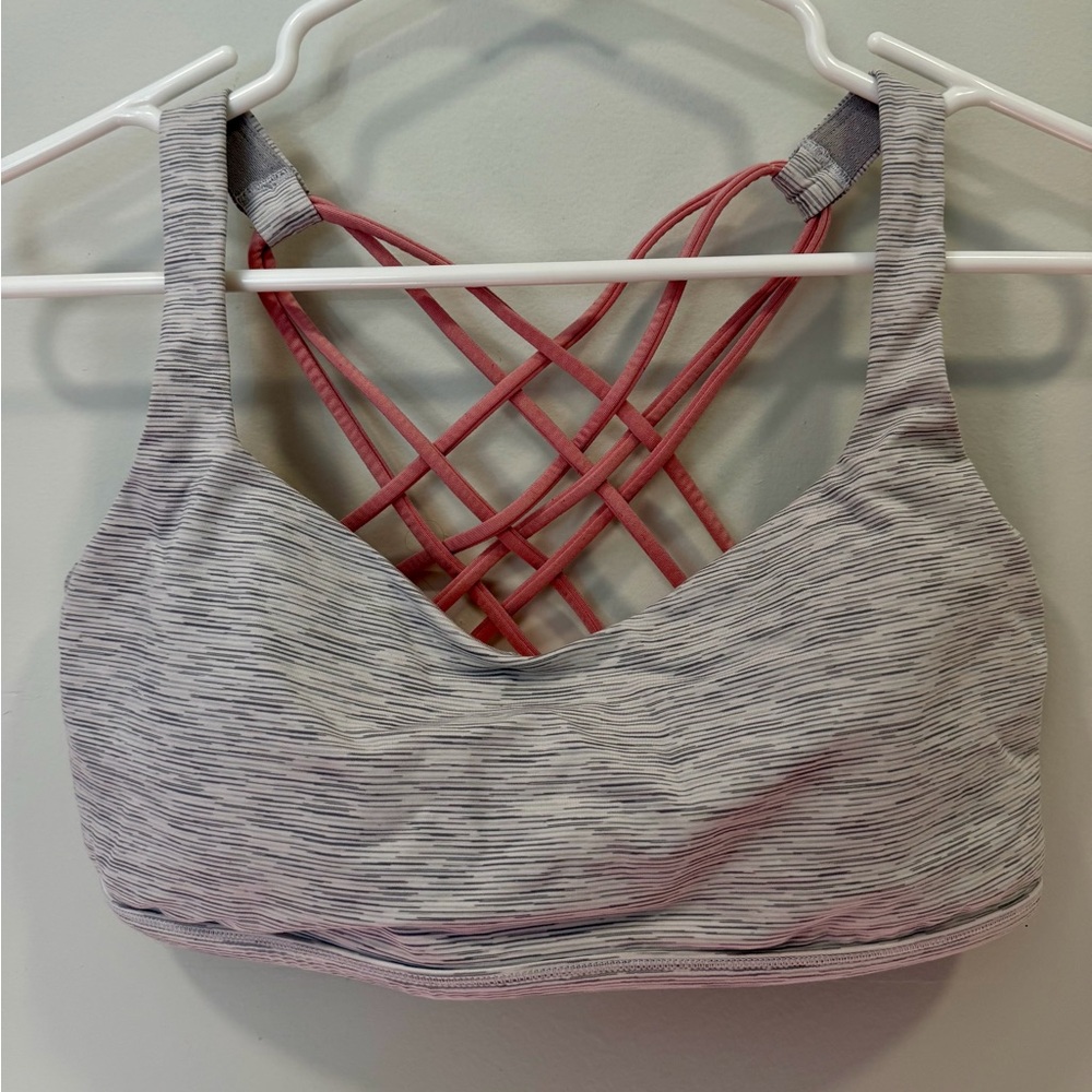 Lululemon Free to Be Sports Bra